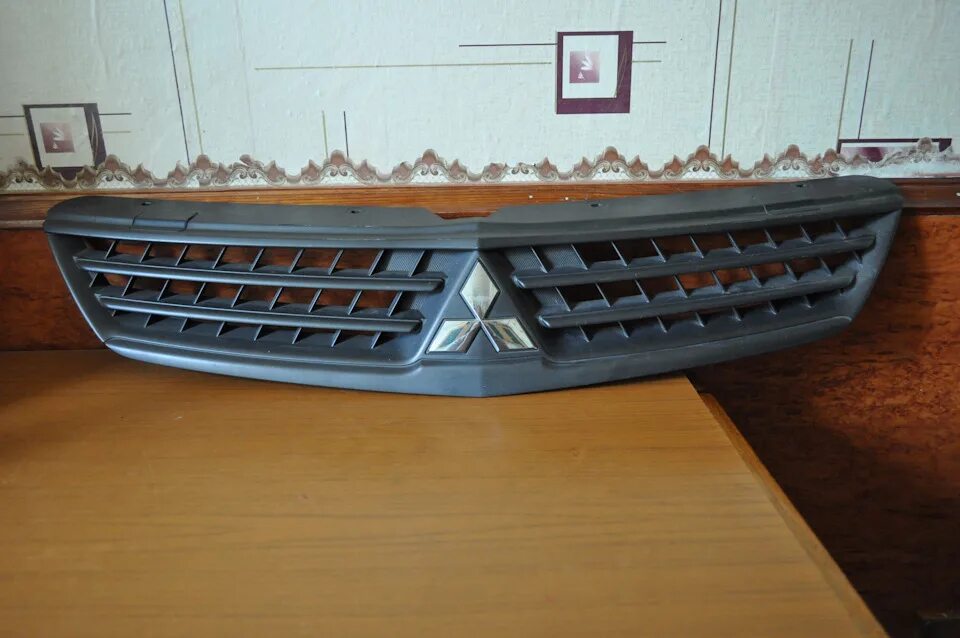 Лансер 9 хром решетка радиатора. Решетка ralliart lancer 9. Решетка радиатора митсубиси лансер 9. Решетка мицубиси лансер 9. Решетка радиатора mitsubishi lancer 9.