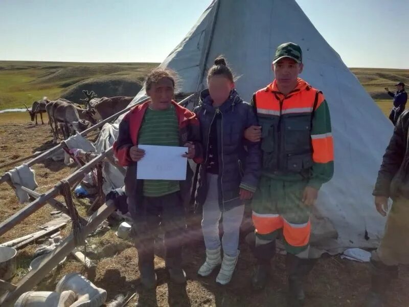 Прогноз погоды самбург. Тундра тазовский. ненцы тазовский. самбург янао. поход в тундру.