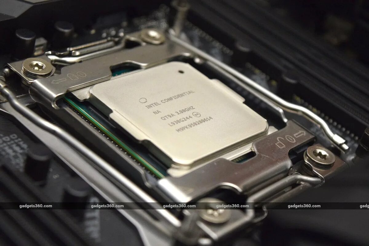 Intel core i9-10900kf. Интел кор i9 9900k. 11 поколение сокет. Процессор intel core i5 11900. Ampere процессор.