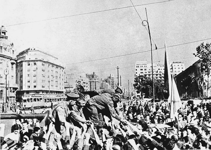 Бухарест 1944. Освобождение Бухареста 1944. 31 Августа 1944 года Бухарест. Освобождение Бухареста советскими войсками.