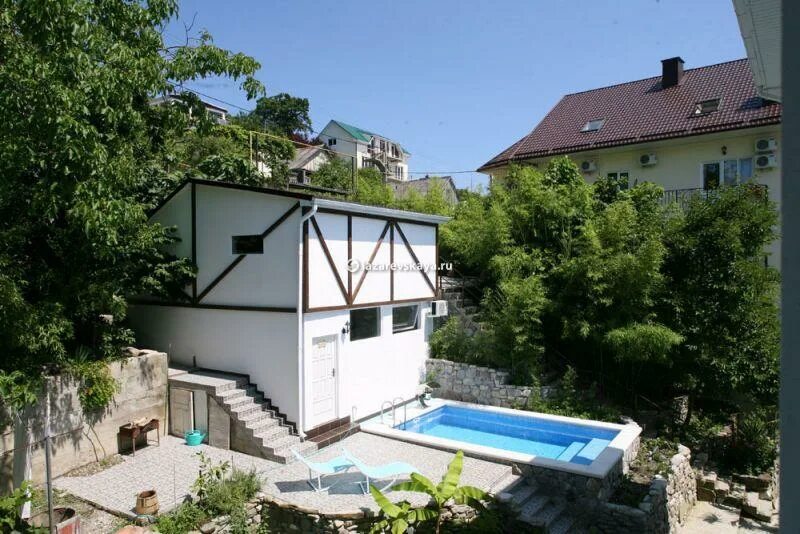 гостиница «соловушка» лазаревское, ул. мини гостиница соловушка в лазаревском. лазаревское соловкшкаул победы 182. победы, д. гостевой дом соловушка лазаревское комната.