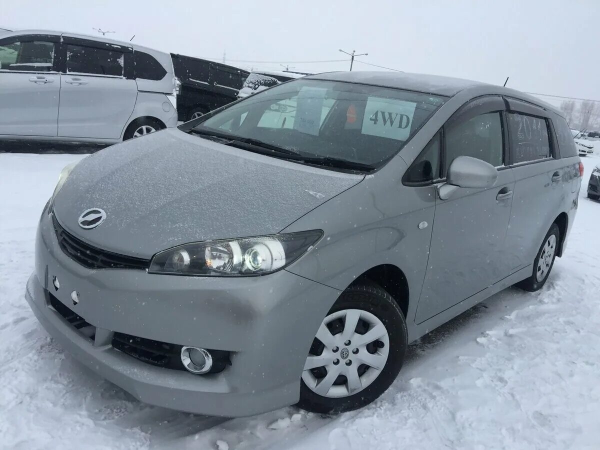 Куплю тойота б у красноярск. Тойота Виш 2011. Тойота Wish 4wd. Серый Тойота Виш 2012. Toyota Wish, 2013 4 ВД.