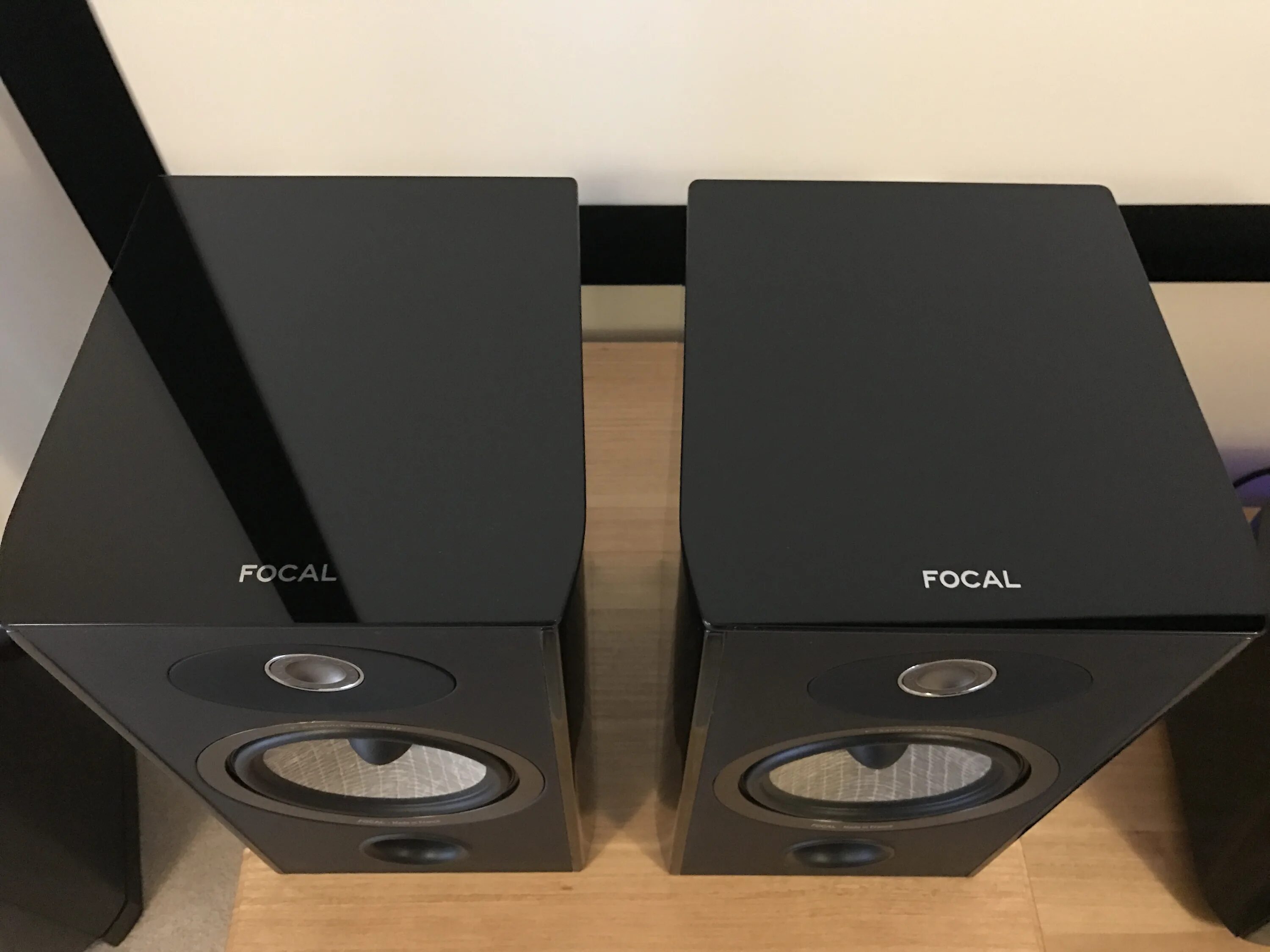 Dark aria lv2. Focal aria 906. акустическая система focal aria 906. focal aria 906 noyer. focal-jmlab aria 906 black.