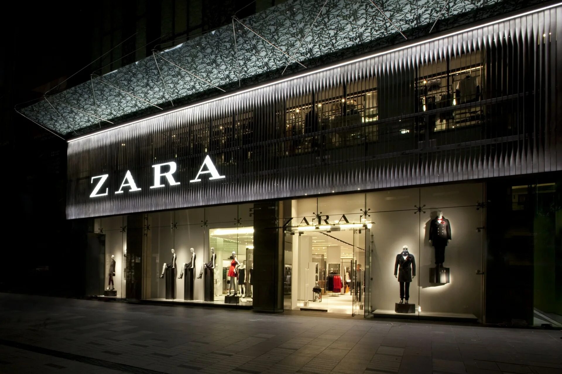Zara turkey сайт. Zara Турция магазины. Zara компании Испании. Zara компания Inditex.