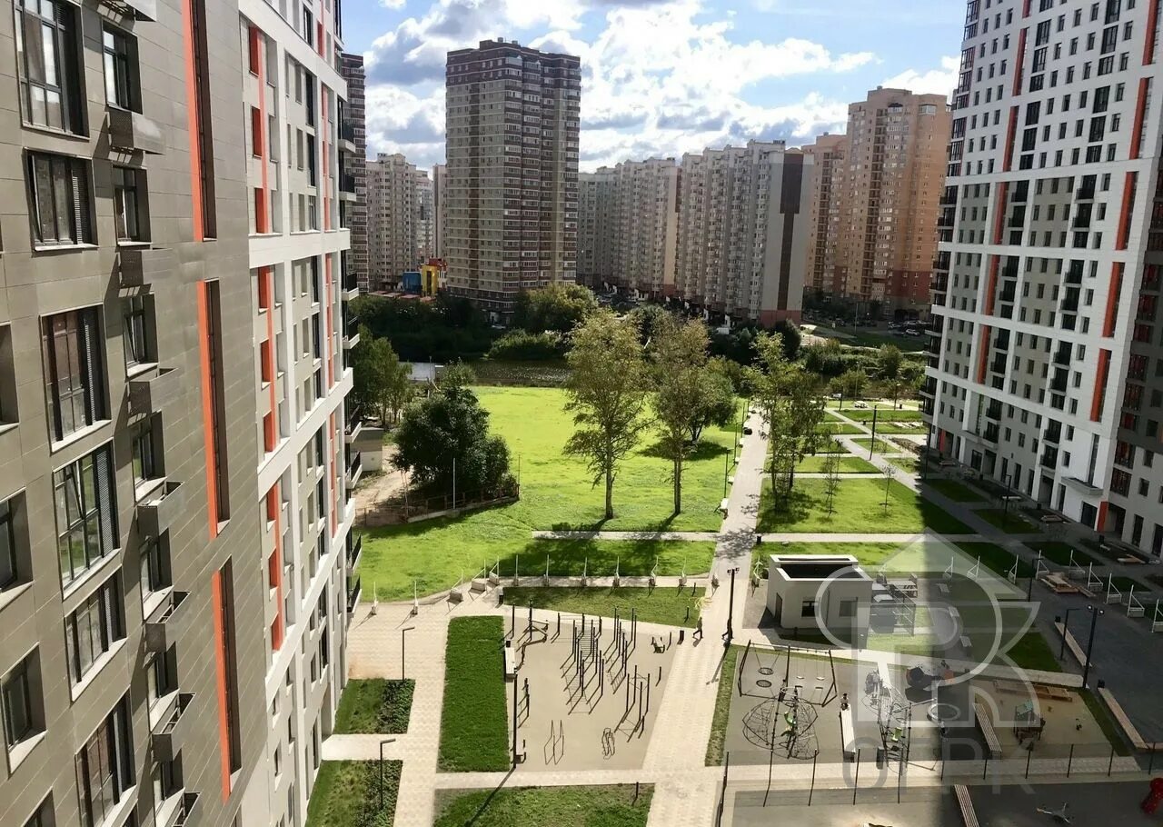 Оранж парк сосновая 1к1. Сосновая улица котельники. 2 сосновая 5. Оранж парк котельники. Сосновая пик котельники.