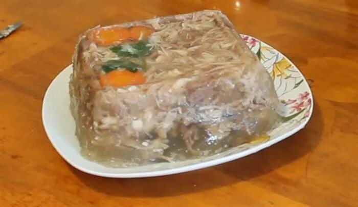 Можно ли варить холодец из замороженного мяса. Холодец. холодец из баранины. холодец картинки. контейнеры для холодца.