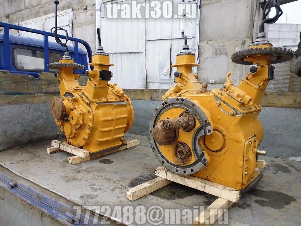Вес т 170. Коробка бульдозер т 130. кпп трактора т-170. коробка передач т 170. трактор т 170 коробка.