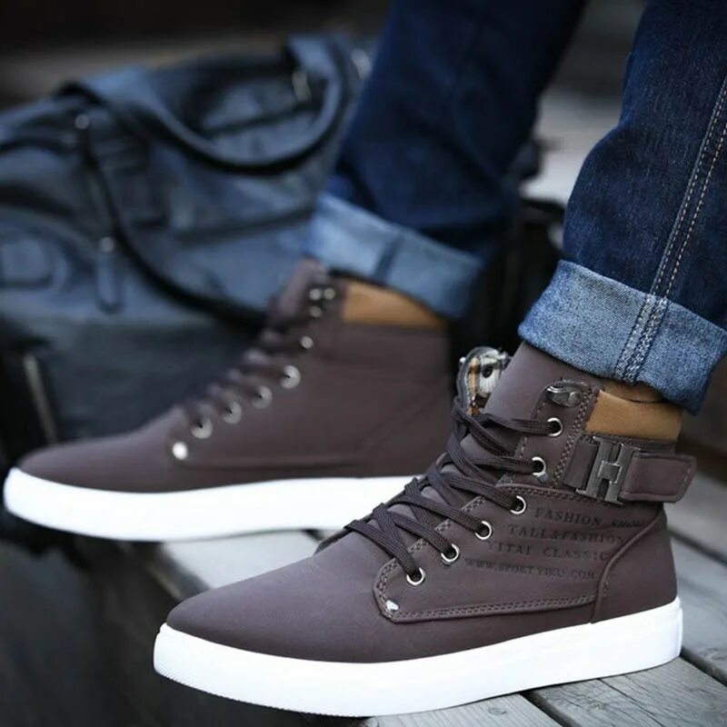 Ботинки кроссовки. Ботас fashion casual shoes. зимние кроссовки мужские фешион. зимние ботинки 2025 мужские айтвенжес. ботинки мужские осень 2025 waldberis.