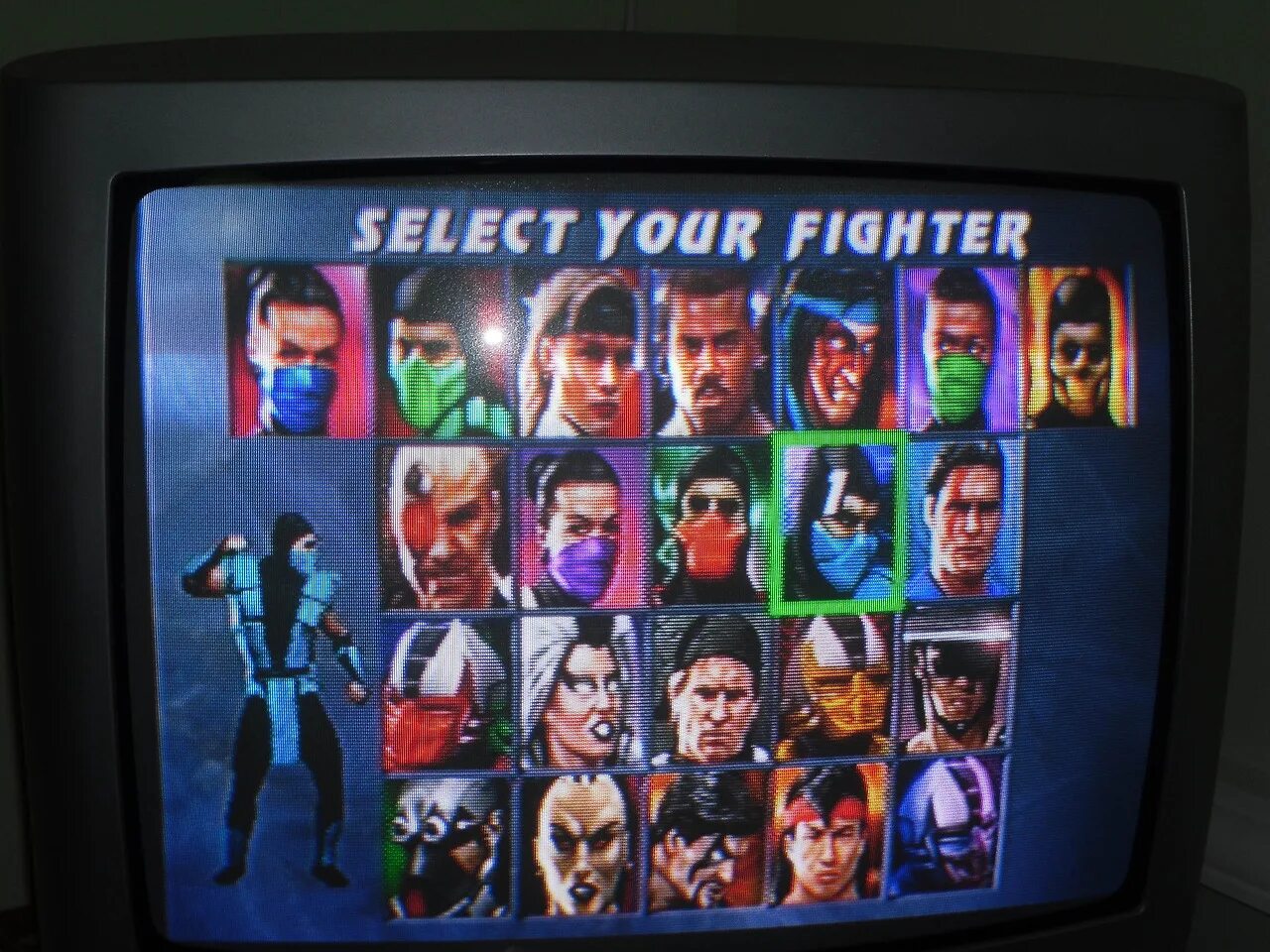 Приставку портить. Select your Fighter Mortal Kombat 3. Sega телевизор. Сега с монитором. Mortal Kombat Ultimate Sega.