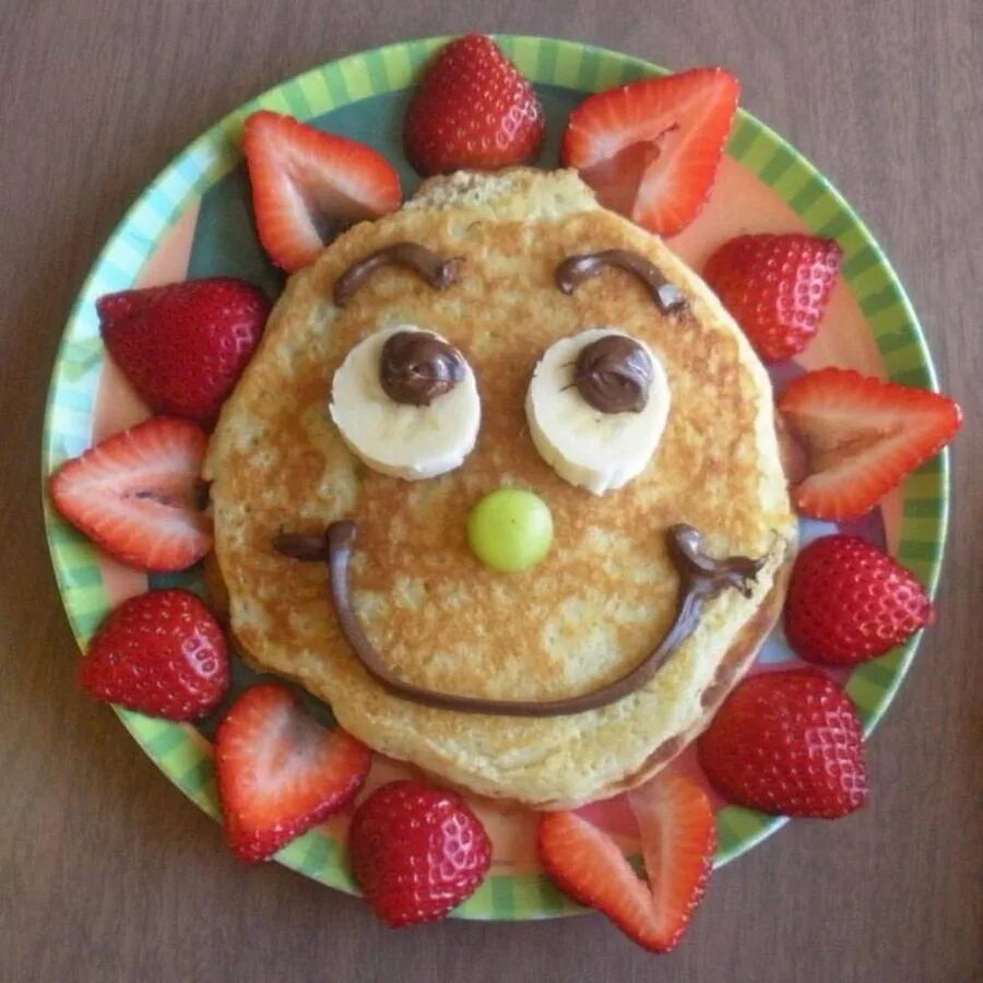 Креативный завтрак для детей. Креативные блины. Украшение детских блюд. Оригинальный завтрак. Самый креативный блин