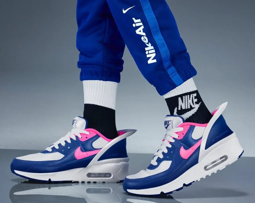 Найк мягкие. Nike FLYEASE. Nike Air Max 90 FLYEASE. Nike Air FLYEASE. Nike FLYEASE 5.