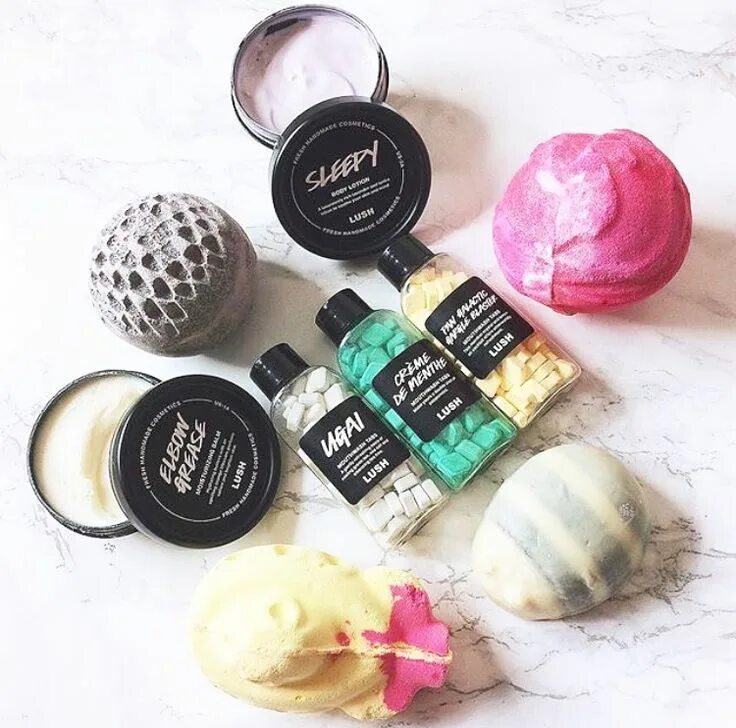 Lush продукция. Магазин косметики лаш. Свеча лаш. Косметика lush скидки. Косметика лаш купить