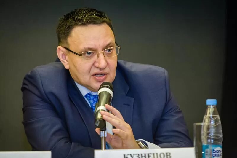 Министр сахалина. Кузнецов владимир вячеславович. кузнецов владимир вячеславович сахалин. владимир кузнецов сахалин. владимир кузнецов министр.