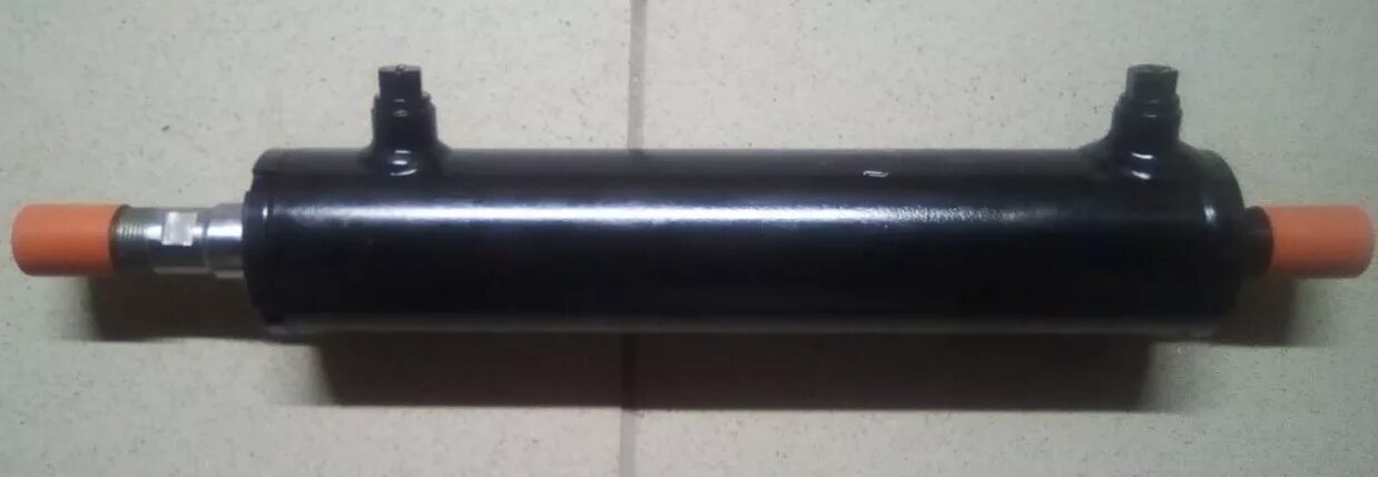 Трубка на главный цилиндр сцепления 2121. Цилиндр 4301-1602290. Цилиндр сцепления главный уаз-3163 патриот zommer. Цилиндр главного управления. Цилиндр главного управления.