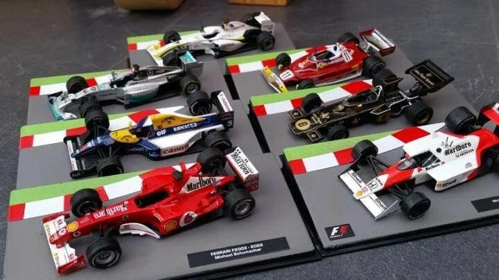 Формула 1 модель 1 2. F1 auto collection centauria. centauria formula 1. formula f1 bburago. модель формула 1.