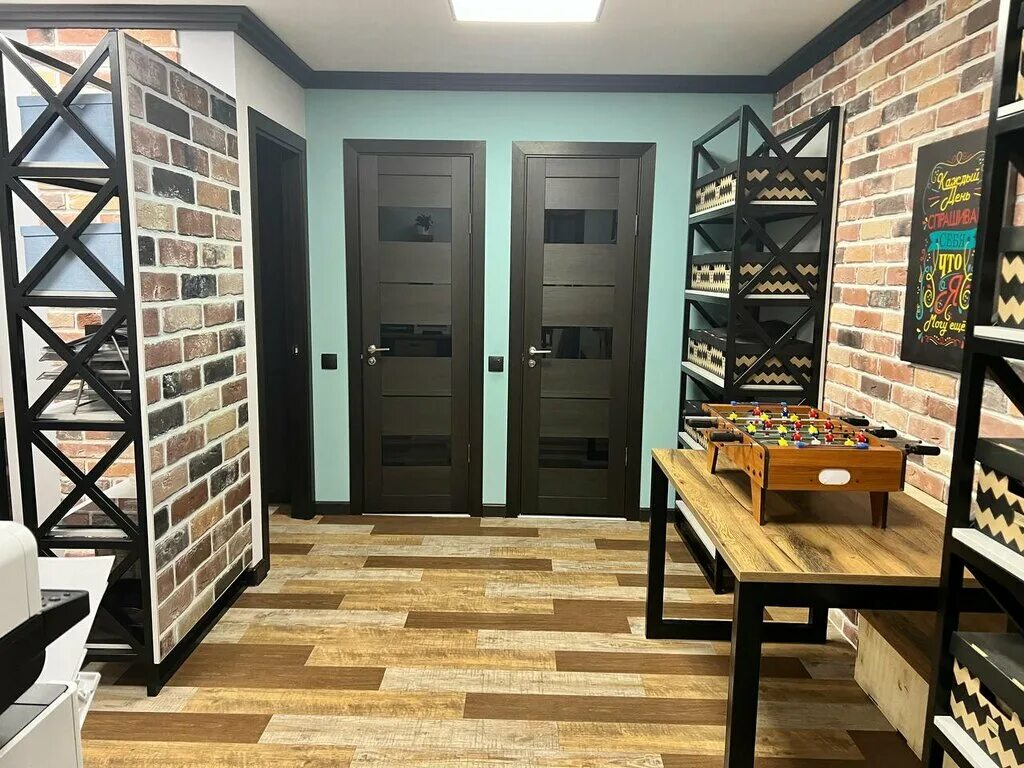 Суши хаус набережные челны 41. Гостиница swiss house. Швейцарский дом отель. Суши хаус набережные челны 2 комплекс. Сауна swiss house.