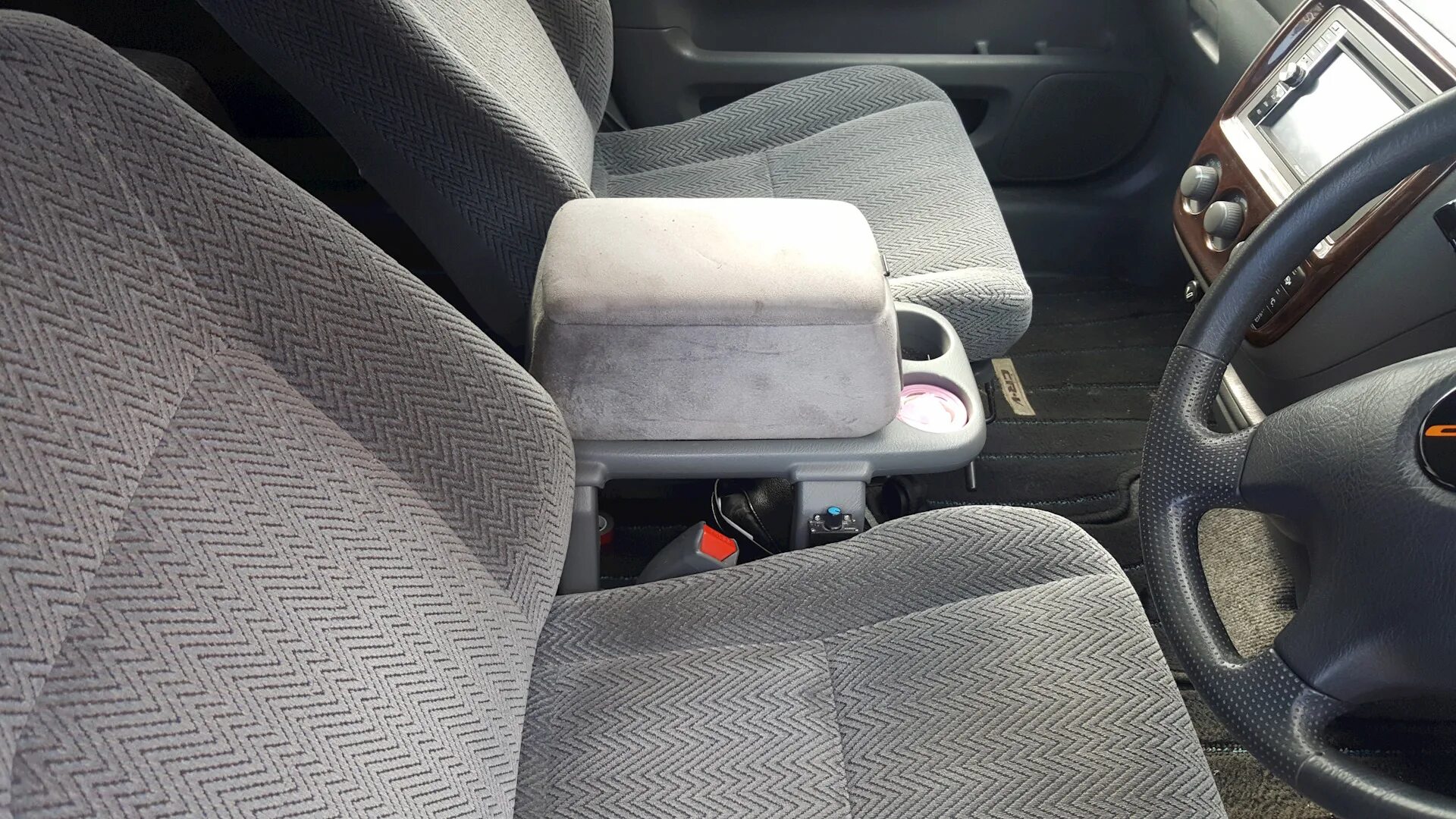 Подлокотники сиденья honda crv 2007. Подлокотник хонда срв 3. Подлокотник cr-v rd1. Honda cr-v 3 подлокотник. Подлокотник honda cr-v 2008.