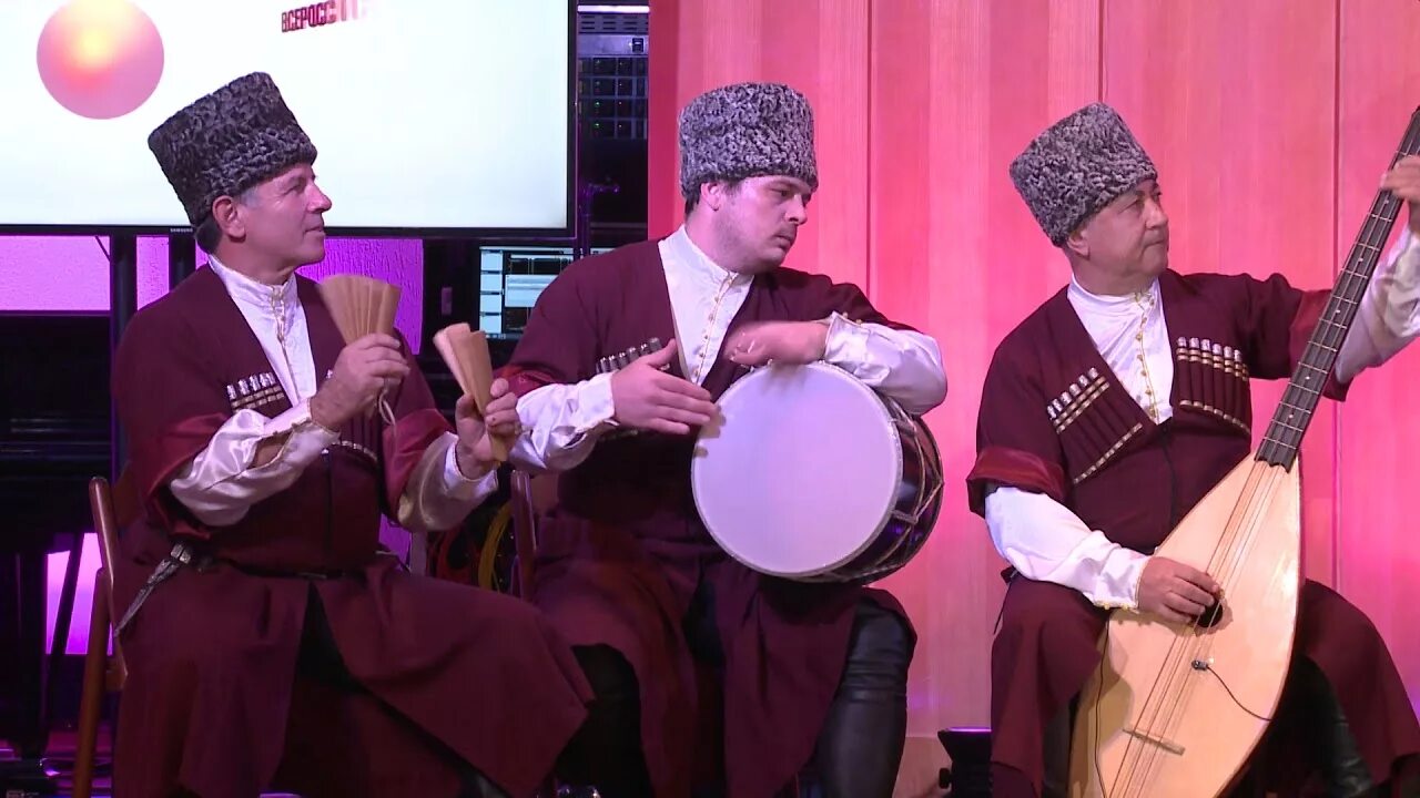 Вадим тластанкулов брат. Нальмэс княжеский танец. День в черкесском ауле. Народный ансамбль насып. Адыгское попурри.