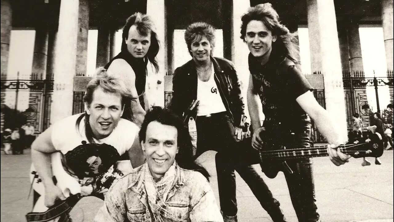 Маршал парк горького молодой. Группа маршал. Группа маршал. Солист группы парк горького. Группа парк горького.