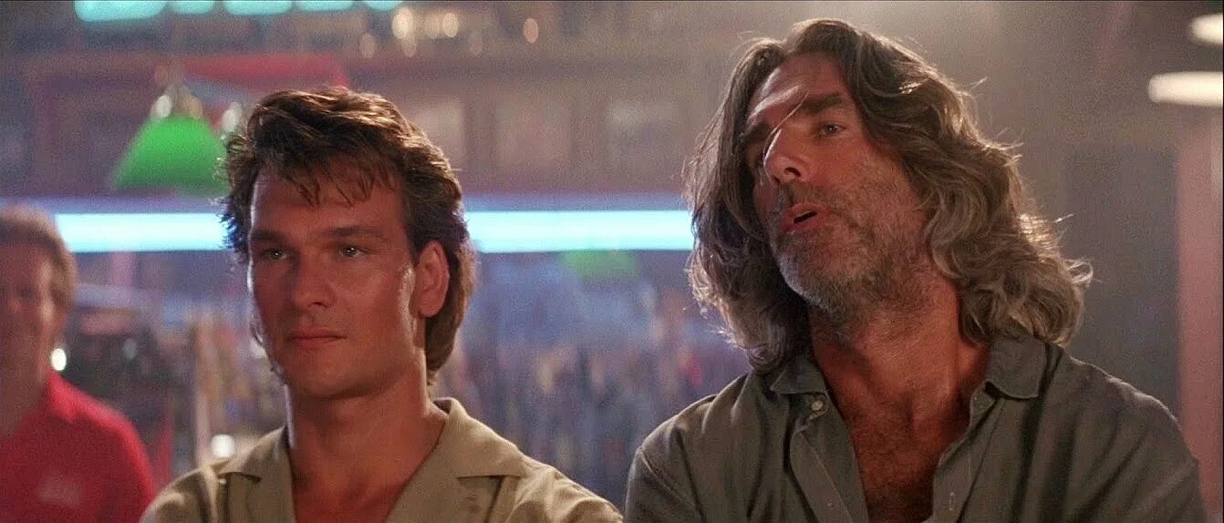 Road house movie. Сэм Эллиотт и Патрик Суэйзи. Патрик Суэйзи придорожное заведение. Патрик Суэйзи Roadhouse.