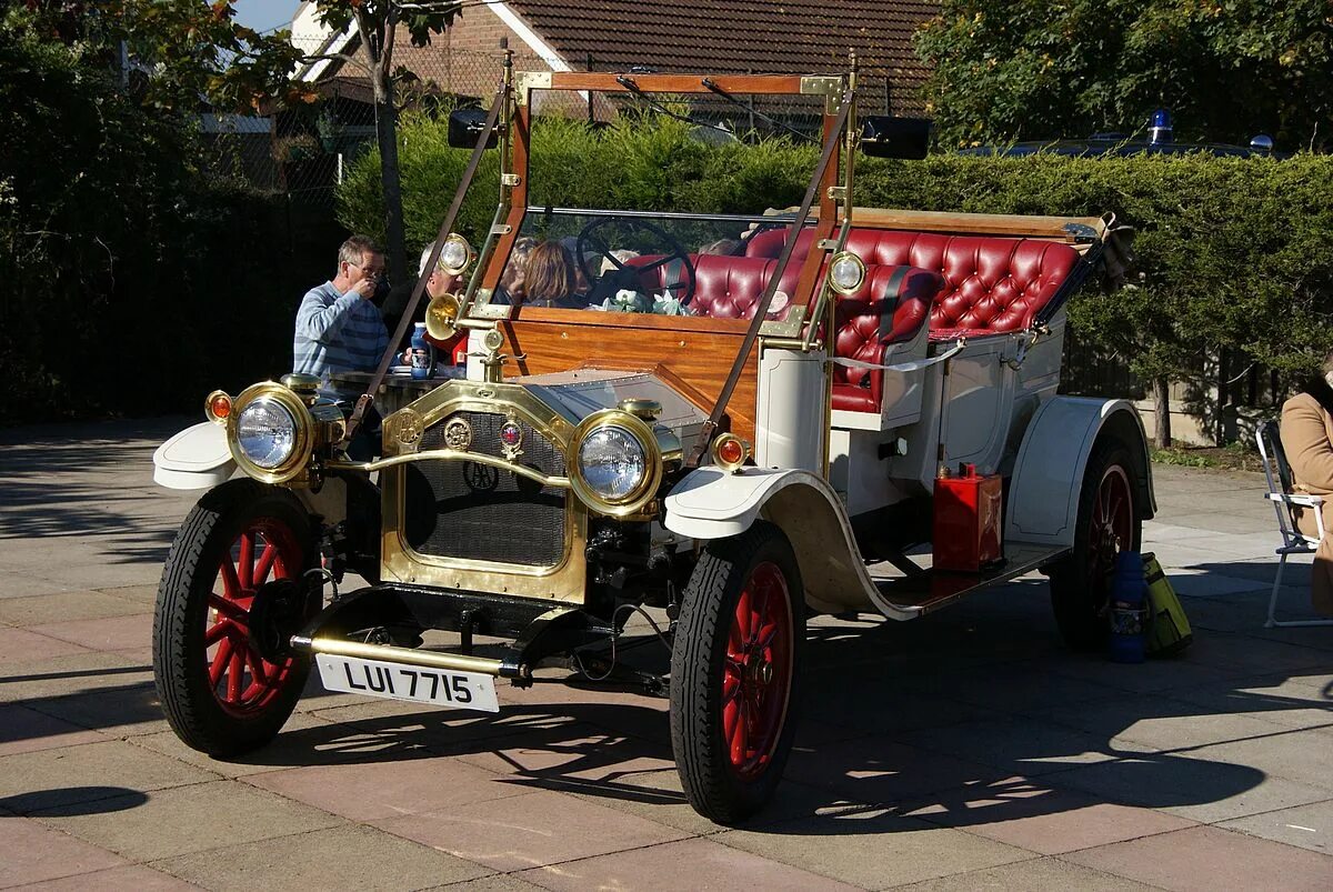 Автомобиль 1903 года. Автомобиль 1907 года. автомобиль википедия. автомобиль моторс моррис. бронзовая или эдвардианская эра автомобили.