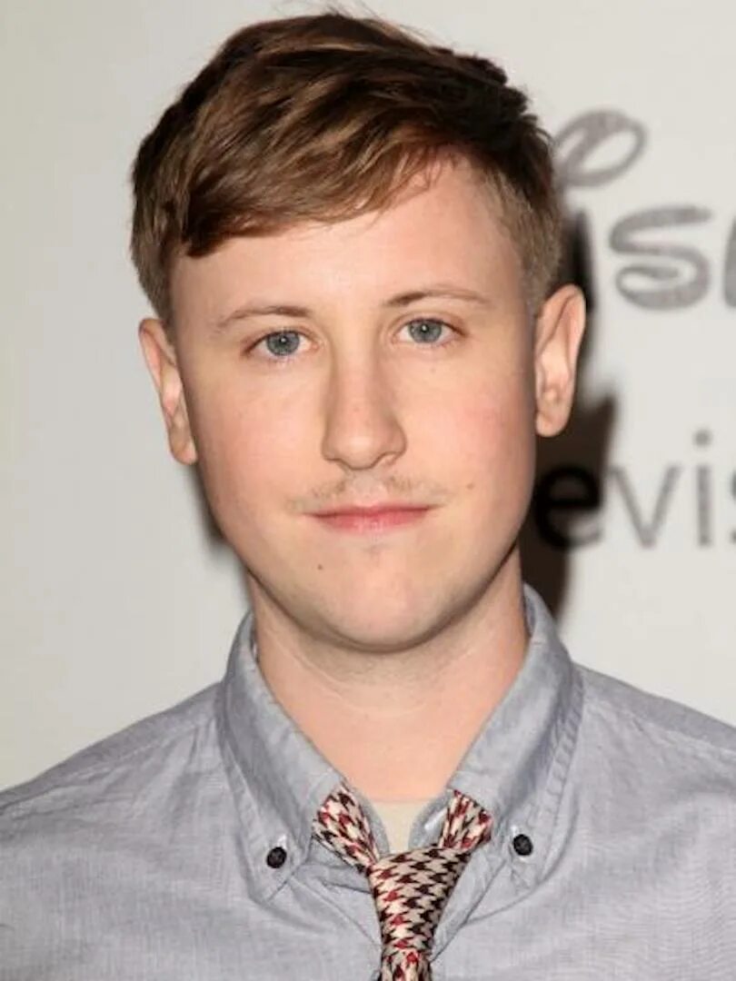 Крис пембертон зигги. Джонни пембертону. Джонни пембертон фильмы. Джонни пембертон мачо и ботан. Др.