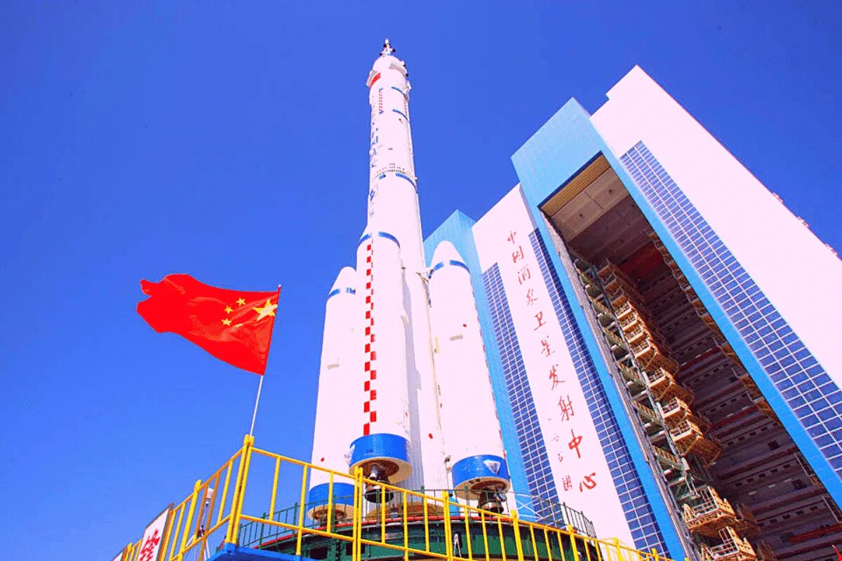 Ракета Шэньчжоу. Ракета Чанчжэн 11. Корабль Шэньчжоу-5. Китай Космическая держава.