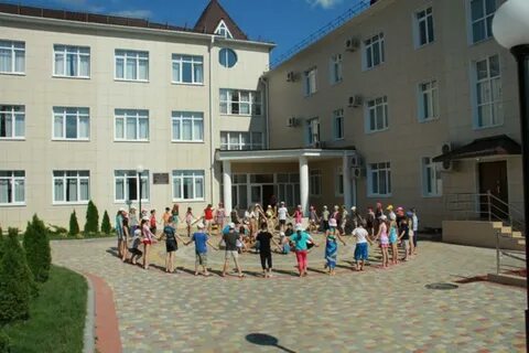 Лагерь нефтяник