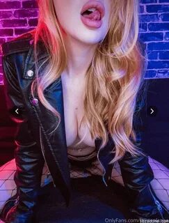 Kristen Lanae Leather Neon Onlyfans Photos 46545.