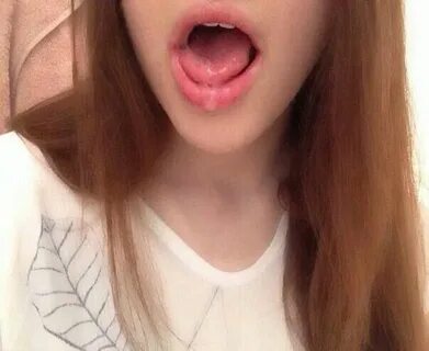 Селфи открытый рот