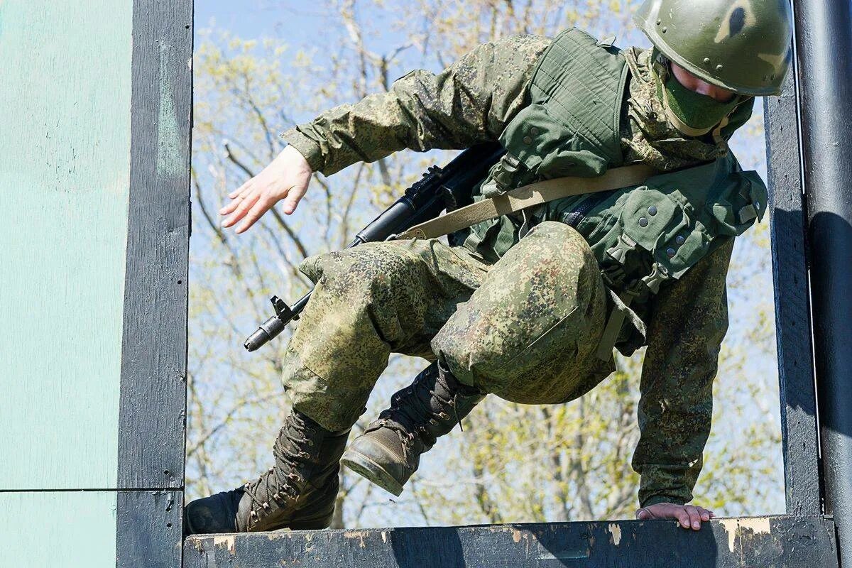 Период боевой подготовки. Боевая тактическая подготовка. Тактические занятия по боевой подготовке. Тактическая подготовка военнослужащих. Высокая Боевая готовность это.