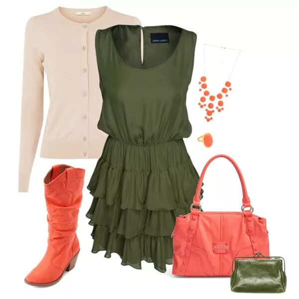 Шелковое платье стрит стаил. Платье комбинация стрит стайл. Платье сочетание. Образ с платьем в бельевом стиле. Образ девушки.