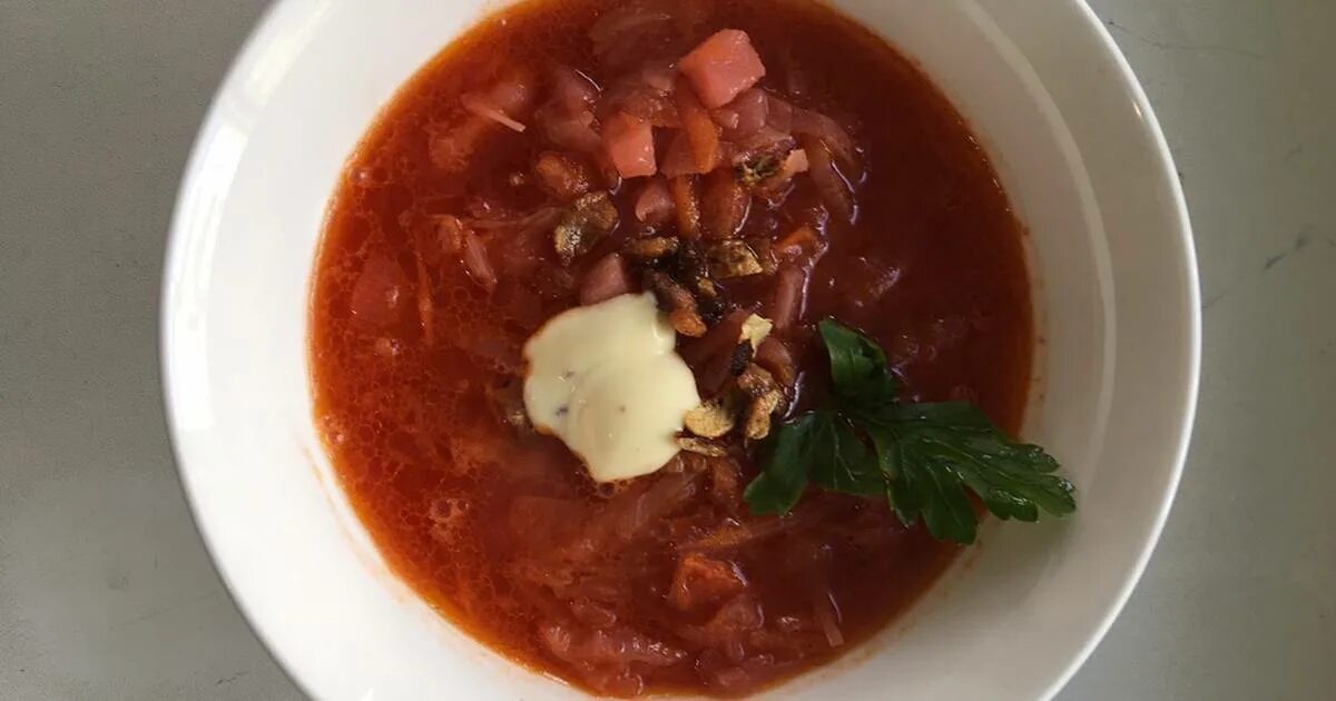 борщ по флотски. борщ со шкварками. борщ со шкварками по-украински. борщ со шкварками. кубанский борщ.