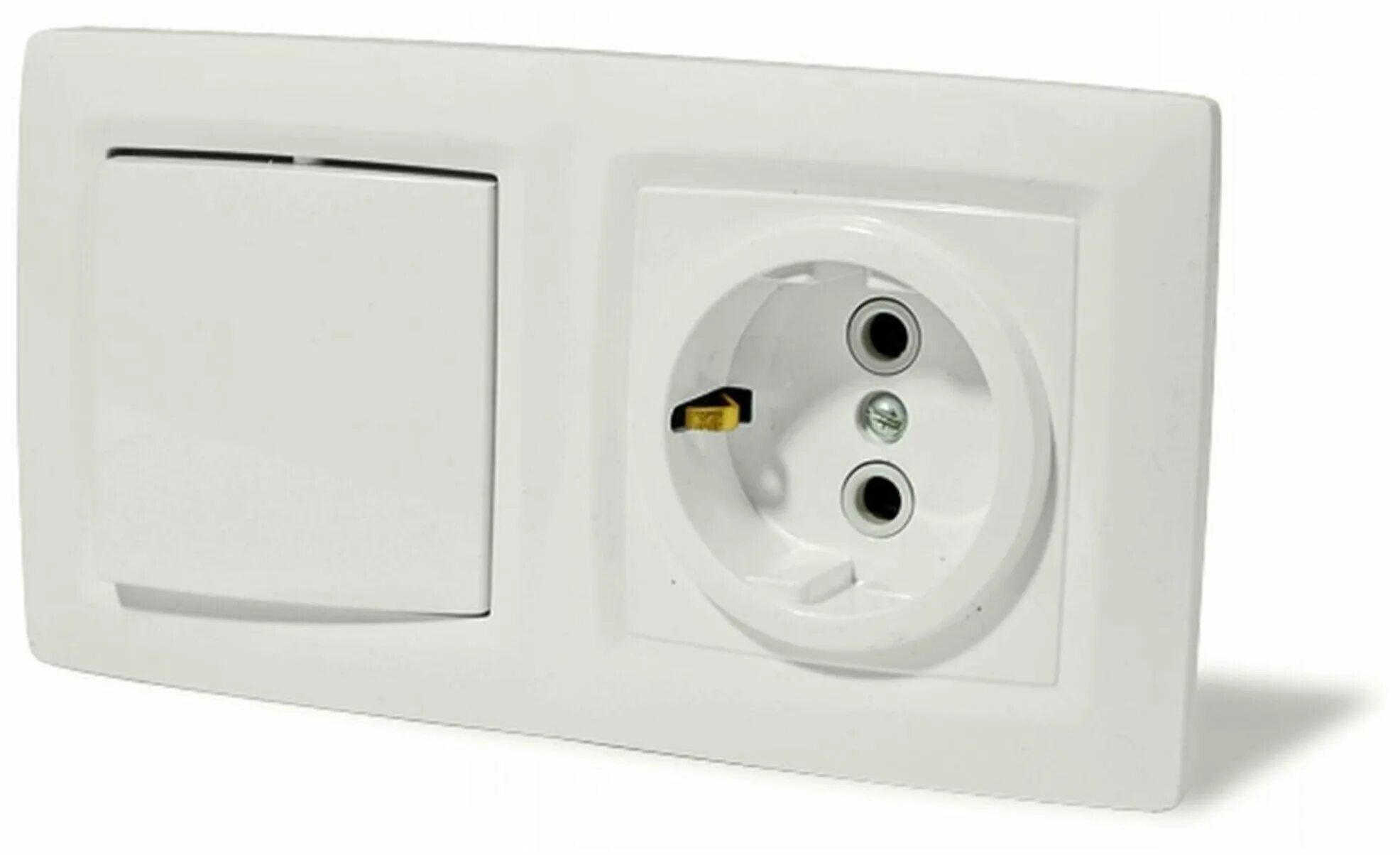 блок олимп горизонтальный 1кл. Jazzway переходник электрический с/з и выключателем 220в 16а. розетка с клавишей. шнайдер блок выключатель и 3 розетки. адаптер-переходник hama h-47726.