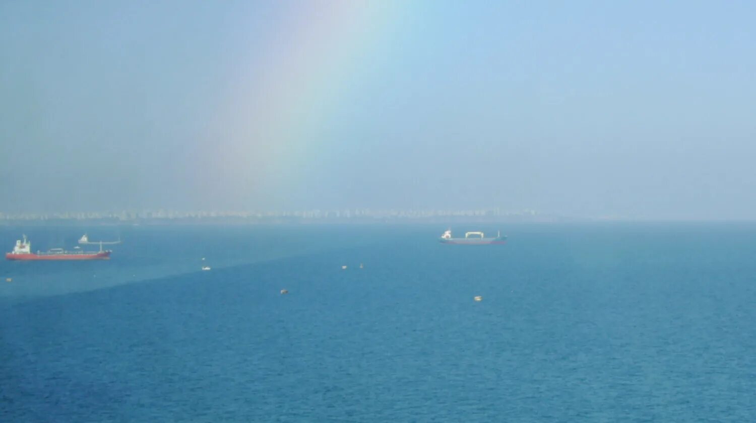Воздух мираж. Мираж фата-моргана. мираж фата-моргана город. фата-моргана природное явление. фата моргана оптическое явление.