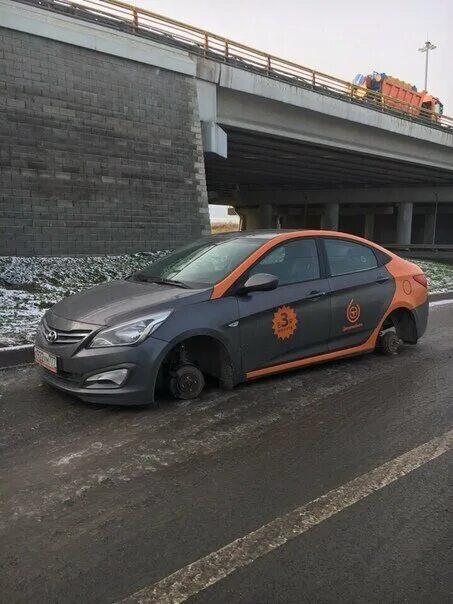 Самый дешевый каршеринг в петербурге. Citroen c4 делимобиль. камри делимобиль. камри каршеринг. делимобиль камри 6.