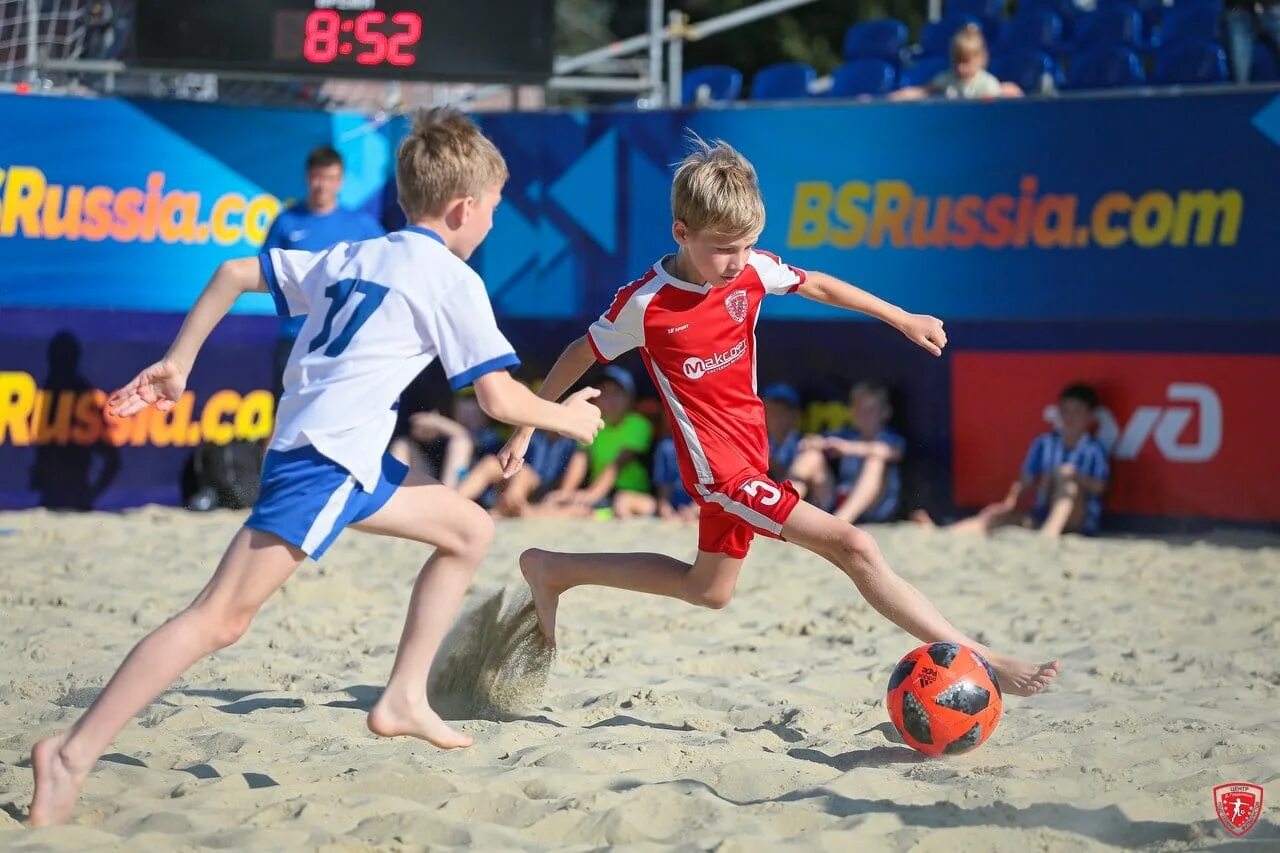 Beach cup. Детский пляжный футбол. Футбол дети. Детский футбол на песке. Пляжный футбол юноши.