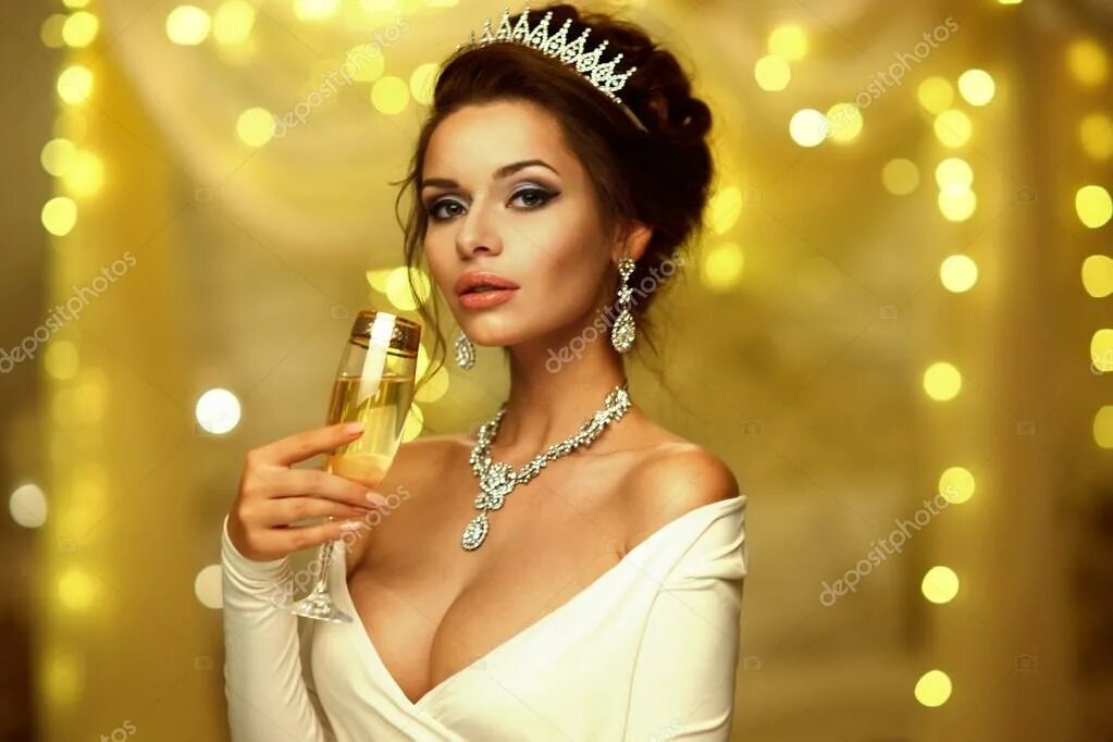 Красивая богатая женщина. Роскошь и богатство. Женское богатство. Beautiful Rich woman. Rich and beautiful