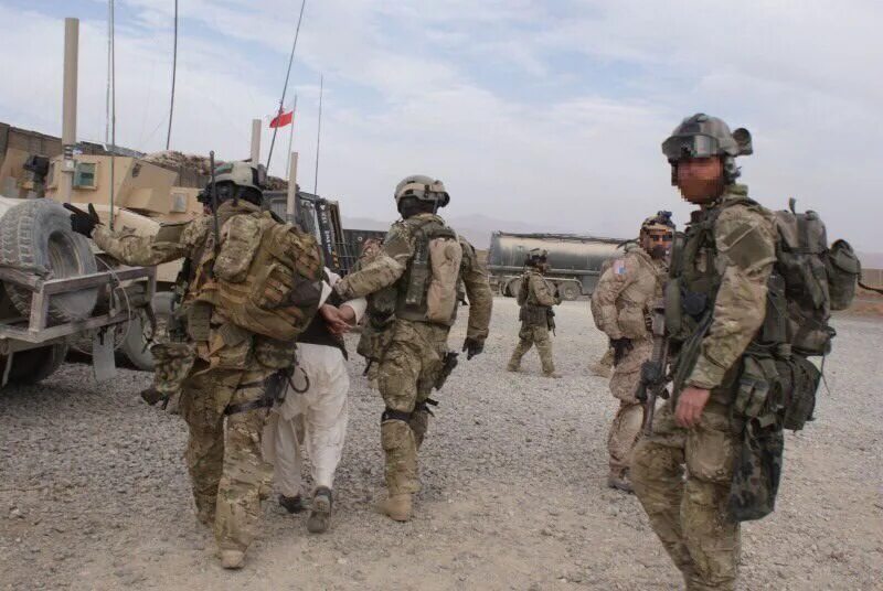 Army way. Сша арт. Американская армия. Spec ops: rangers lead the way. Американская армия обои.