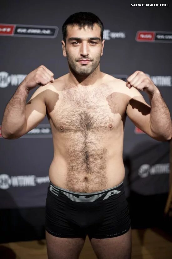 Каримов хардкор. Рахмонов боец ufc. Байжуменов национальность. Байжуменов национальность. Казахский боец шавкат рахмонов.