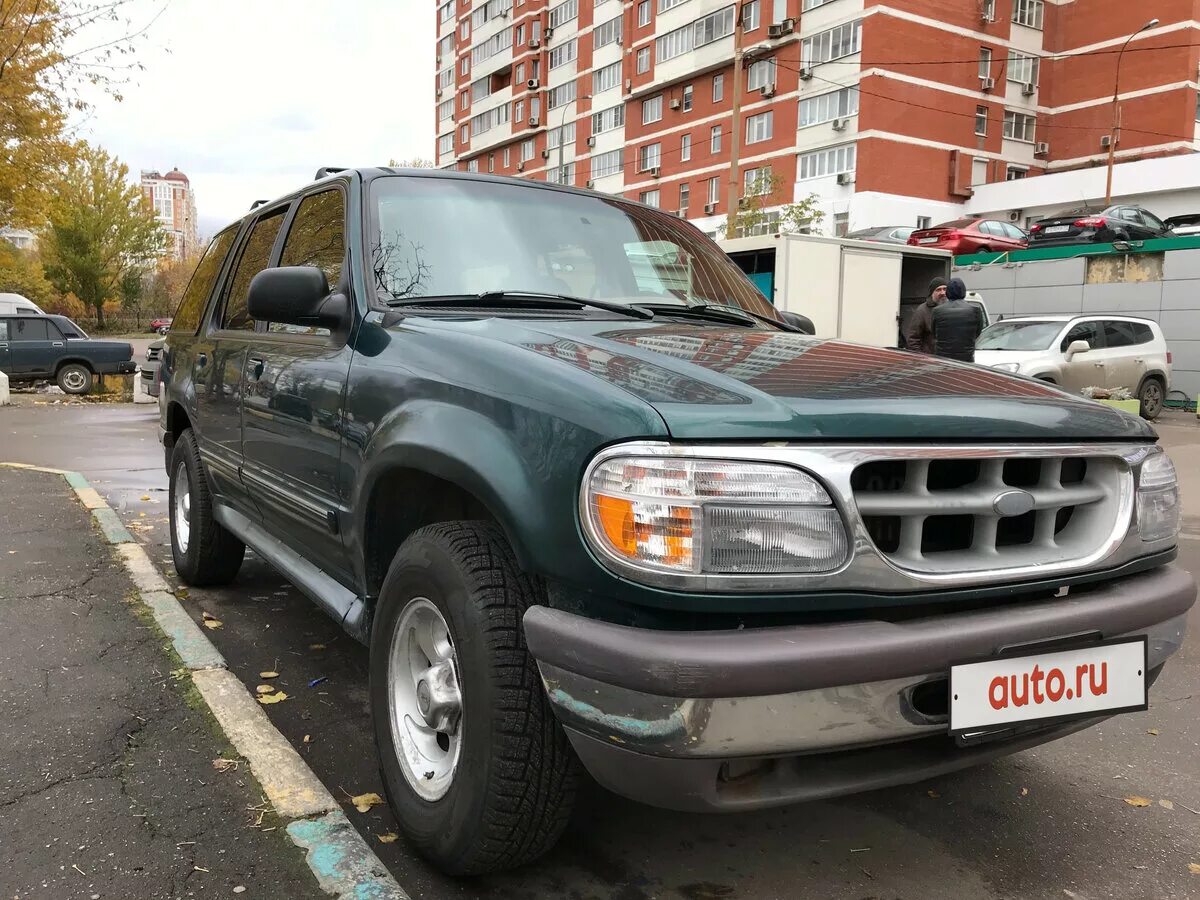 Форд эксплорер 2 купить. 1996 Ford Explorer II. Форд эксплорер 2 1996. Ford Explorer 1996. Форд эксплорер 1996 года.