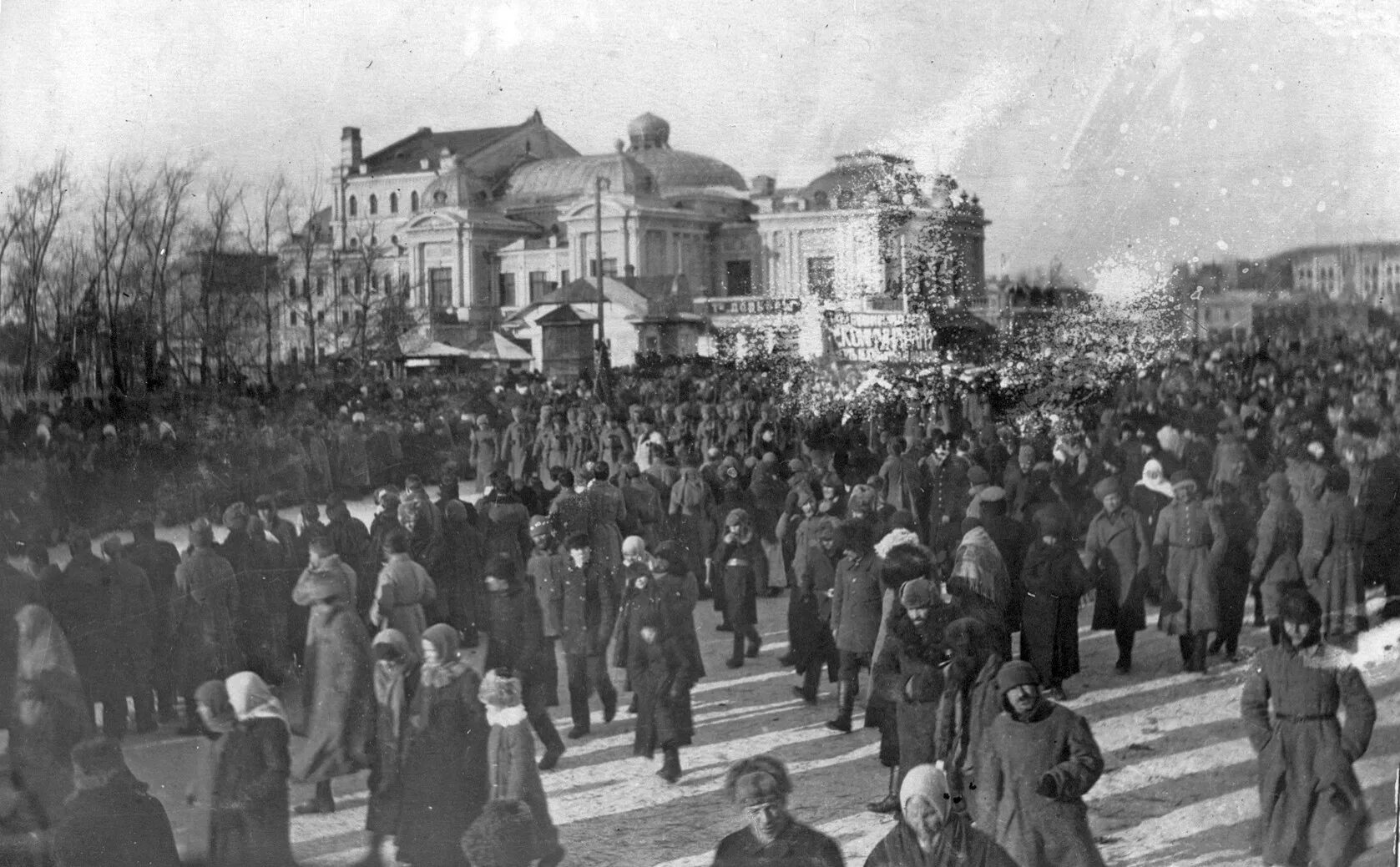 Свержение директории в омске. Колчак омск 1918. омск 1917. революция в омске 1917. омск 1917 год.