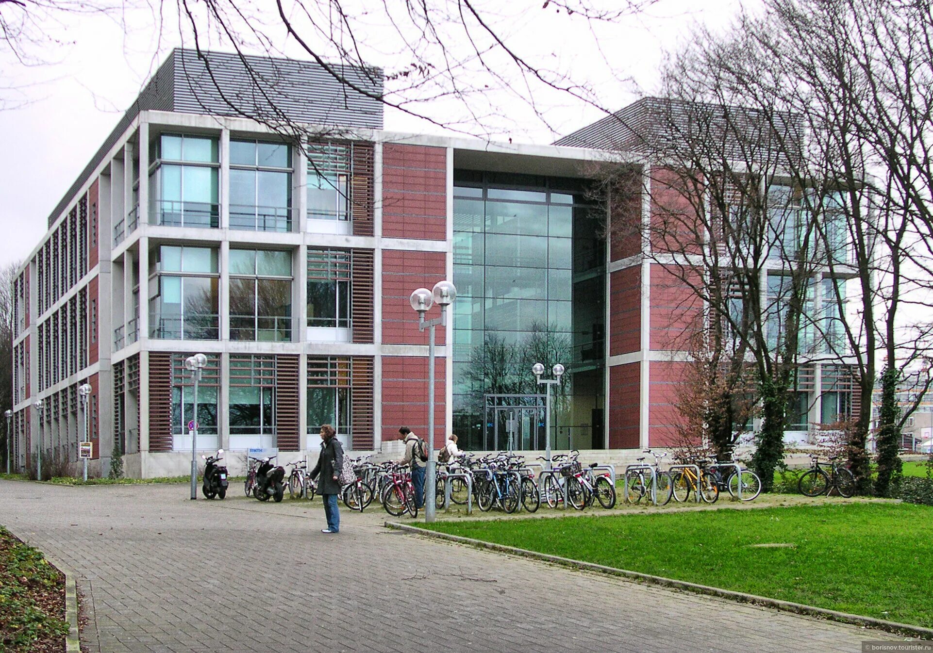 Rwth aachen. Рейнско-вестфальский технический университет ахена. rwth в аахене. университет прикладных наук ахена fh aachen.