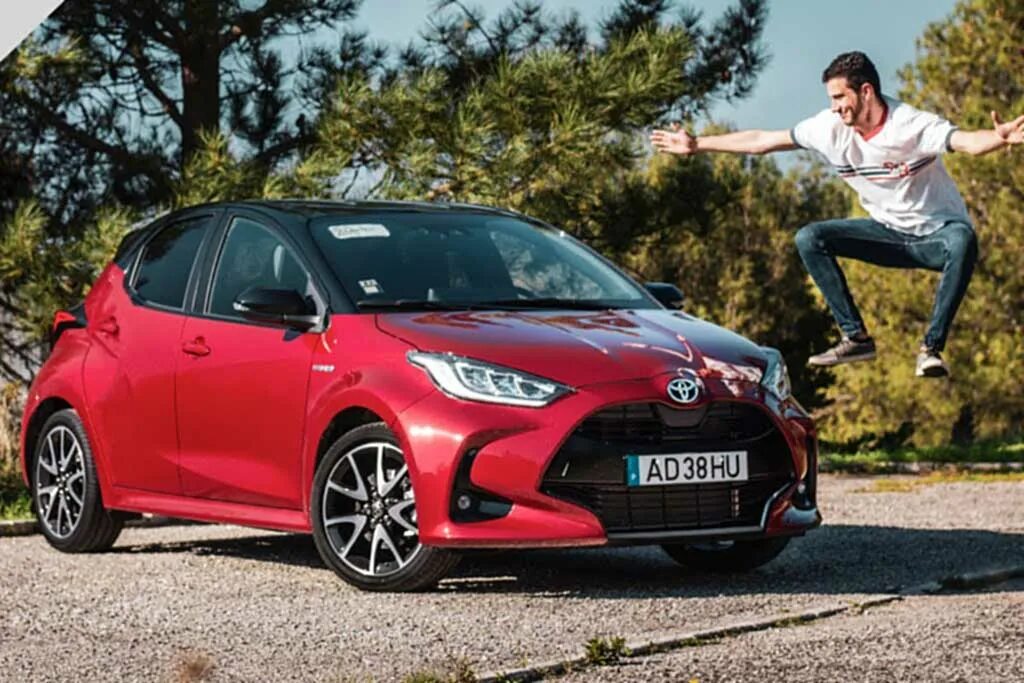 Тойота ярис 2021. Тойота ярис 2021 года. Новая тойота ярис 2021. Toyota yaris 2019. Тойота ярис 2021.