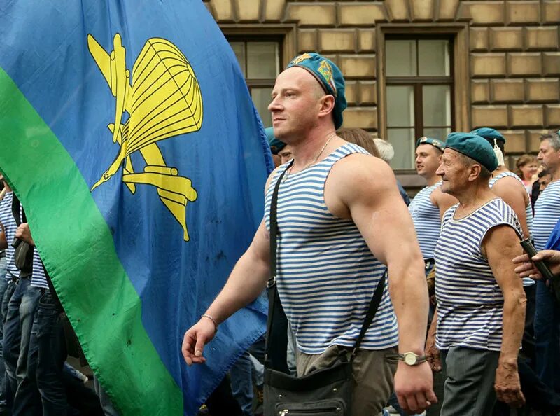 2 августа в мире
