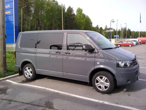 Микрик машина. Мп104. Noah микрик. Микрик машина. Ниссан микрик.