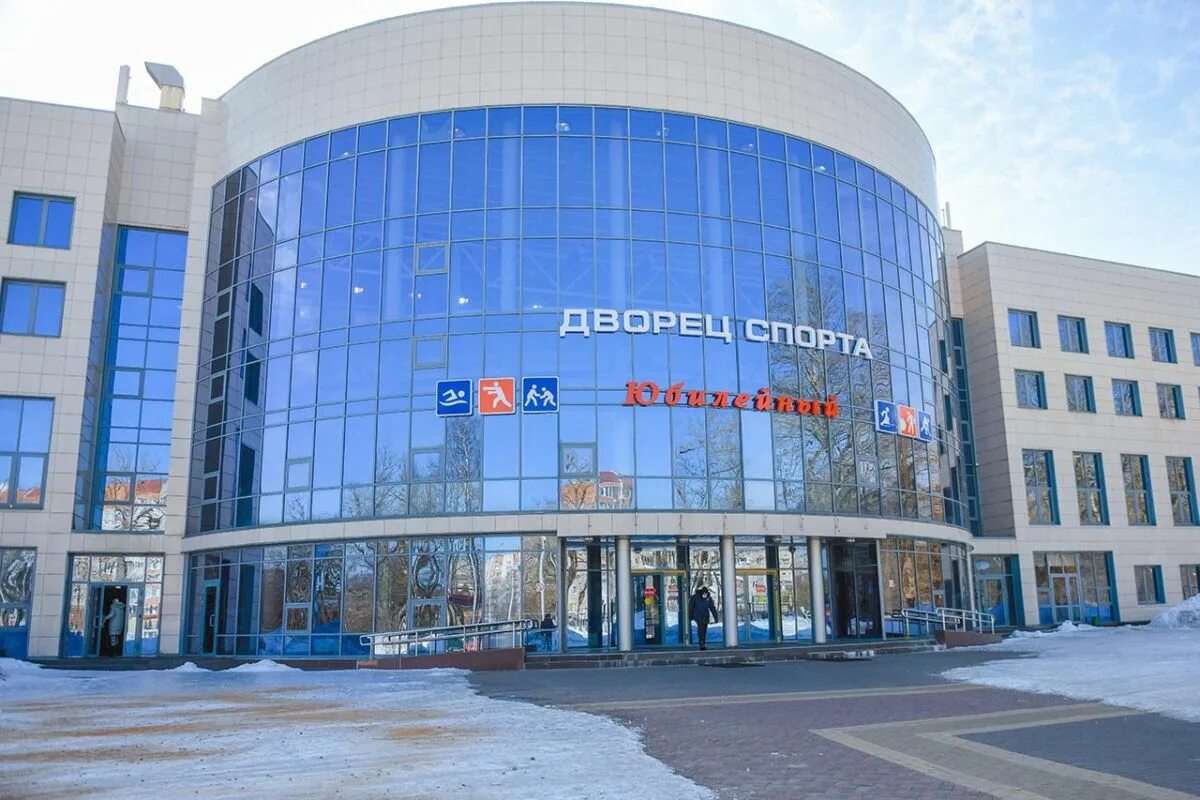 На капремонт СК "Юблейный" в Воронеже готовы потратить до 108 млн рублей - Интер