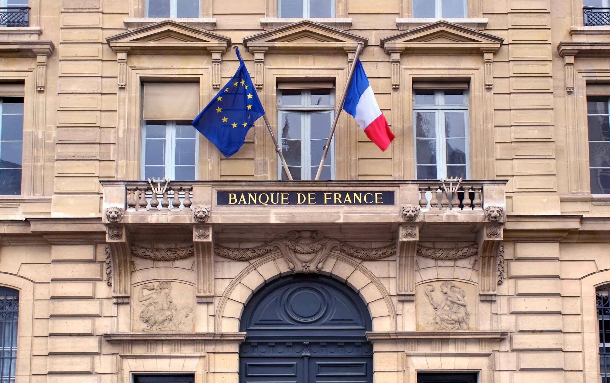 Цб других стран. Национальный банк Франции. Центральный банк Парижа. Банк Франции 1800 года. Центробанк Франции.
