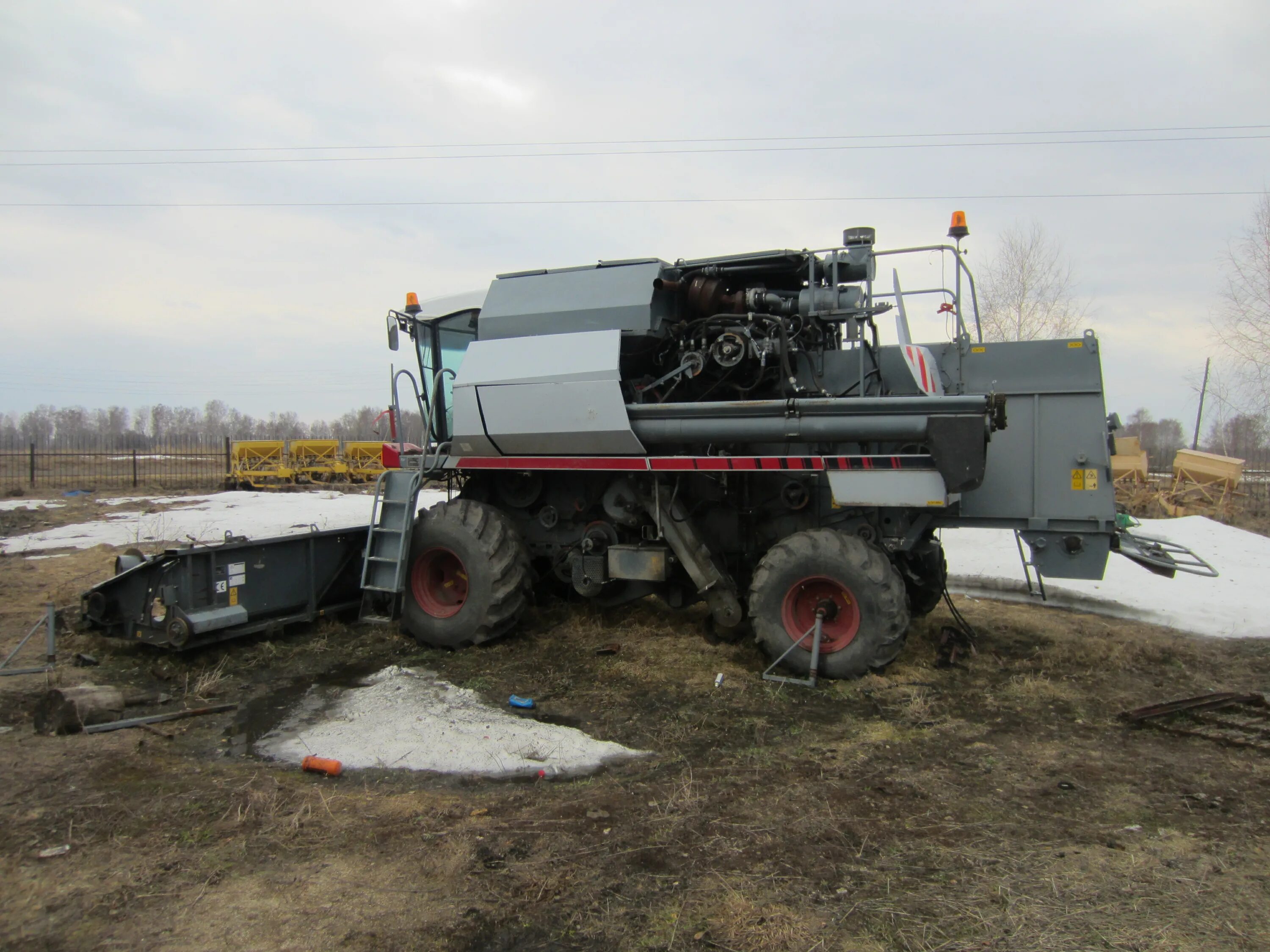 Ошибки вектор 410. Комбайн рсм-101 вектор-410. рсм-101 вектор-410. комбайн зерноуборочный рсм-101 &quot;вектор-410&quot;. двигатель комбайна вектор 410.