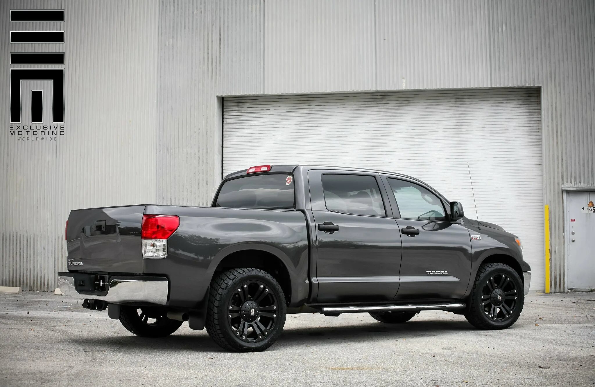 Пикап Тойота тундра 2021. Toyota Tundra 2021 Tuning. Тойота тундра внедорожный. Toyota Tundra Black Style 4x4.